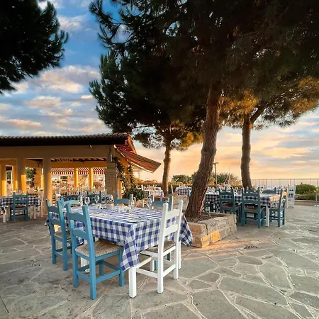 Beautiful Dionysus With Private Pool In Peaceful Location - Aphrodite Hills Kouklia