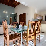 Beautiful Villa Dionysus With Private Pool In Peaceful Location - Aphrodite Hills