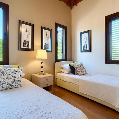 Beautiful Villa Dionysus With Private Pool In Peaceful Location - Aphrodite Hills * Kouklia