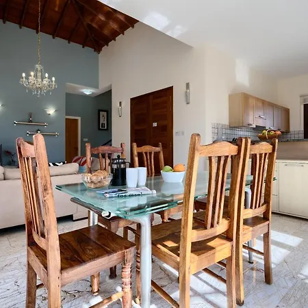 Beautiful Villa Dionysus With Private Pool In Peaceful Location - Aphrodite Hills