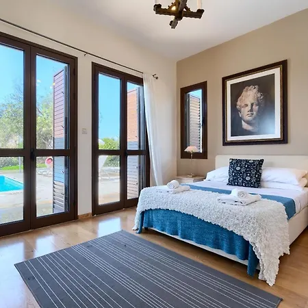 Beautiful Villa Dionysus With Private Pool In Peaceful Location - Aphrodite Hills Villa *