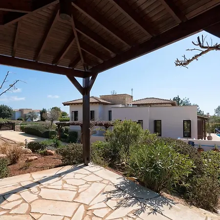 Beautiful Villa Dionysus With Private Pool In Peaceful Location - Aphrodite Hills Villa