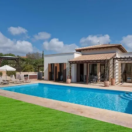 Beautiful Villa Dionysus With Private Pool In Peaceful Location - Aphrodite Hills Kouklia