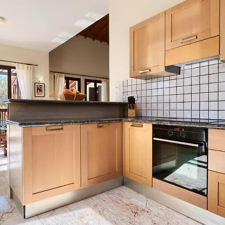 Villa Beautiful Villa Dionysus With Private Pool In Peaceful Location - Aphrodite Hills Kouklia
