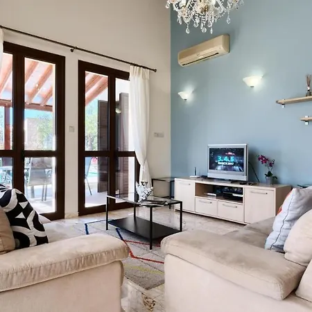 Beautiful Villa Dionysus With Private Pool In Peaceful Location - Aphrodite Hills
