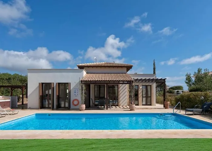 Beautiful Dionysus With Private Pool In Peaceful Location - Aphrodite Hills * Kouklia