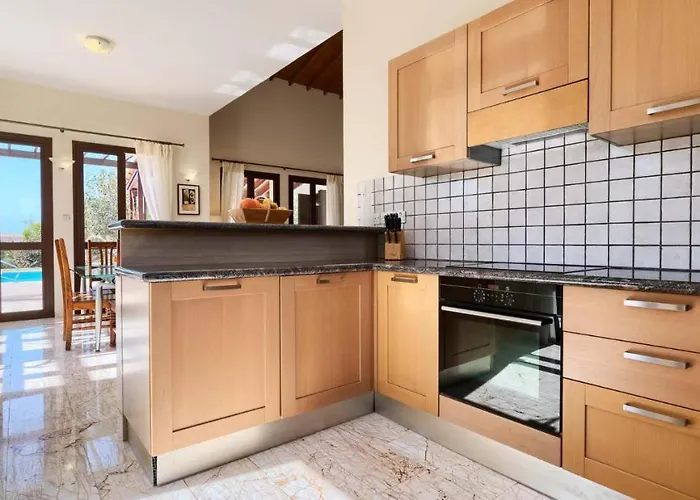 Villa Beautiful Dionysus With Private Pool In Peaceful Location - Aphrodite Hills Kouklia